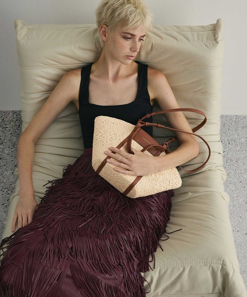 【美品✨】チャールズアンドキース　シャリア ラフィアウーブントートバッグ CHARLES & KEITH｜Shalia シャリア ラフィアウーブントート