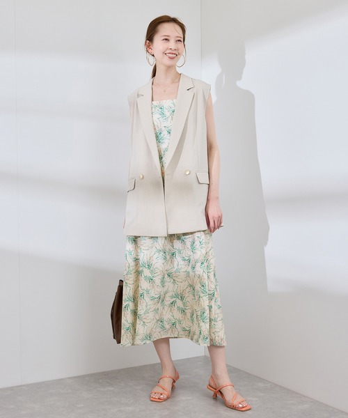 ROPE' PICNIC（ロペピクニック）の「【前後2WAY】ガーデンフラワーキャミワンピース/リンクコーデ（ワンピース・レディース・ブラック系その他/ホワイト系その他・38）」の10枚目の写真