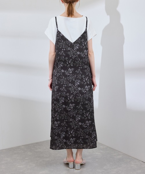 ROPE' PICNIC（ロペピクニック）の「【前後2WAY】ガーデンフラワーキャミワンピース/リンクコーデ（ワンピース・レディース・ブラック系その他/ホワイト系その他・38）」の22枚目の写真