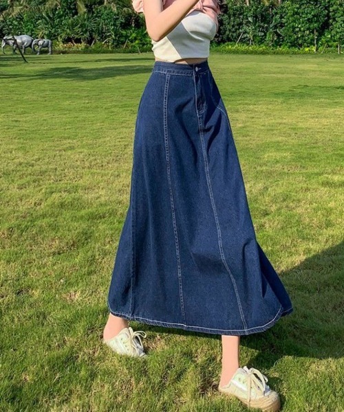 SallyLunn(サリーラン)の「Aラインデニムロングスカート(デニムスカート・レディース・ライトブルー/ブルー・LARGE/MEDIUM)」の5枚目の写真