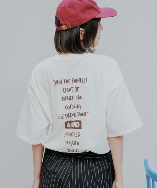 PBLIM（ページボーイリム）の「《UNISEX》ボックスロゴTシャツ（Tシャツ/カットソー・レディース・ホワイト/ブラック/エンジ・MEDIUM/LARGE）」の8枚目の写真