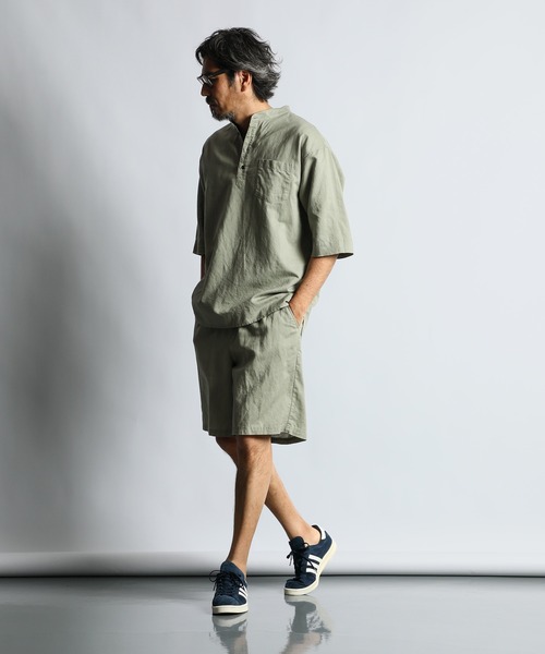 The DUFFER of ST.GEORGE（ザダファーオブセントジョージ）の「LINEN BLEND BAND COLLAR 3Q SETUP SHIRT：綿麻素材 セットアップ 7分袖 バンドカラーシャツ（シャツ/ブラウス・メンズ・オフホワイト/オリーブ/ネイビー・X-LARGE/LARGE/MEDIUM/SMALL）」の7枚目の写真