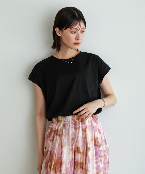 shetila(シェティラ)の「着回し力抜群◎コットン100%フレンチスリーブカットソー(Tシャツ/カットソー・レディース・ベージュ/ブラック/オフホワイト/ブルーグリーン/パープル・F)」の21枚目の写真