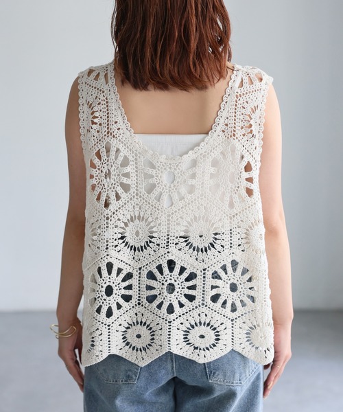 Riberry（リベリー）の「Uネックかぎ針クロシェ編みベスト（ベスト・レディース・キナリ/ブラック・MEDIUM）」の19枚目の写真