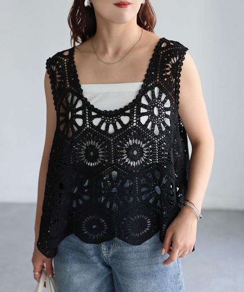 Riberry（リベリー）の「Uネックかぎ針クロシェ編みベスト（ベスト・レディース・キナリ/ブラック・MEDIUM）」の10枚目の写真