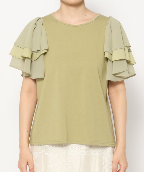 mysty woman(ミスティウーマン)の「異素材フリルスリーブプルオーバー 497238(Tシャツ/カットソー・レディース・オフホワイト/ブラック/グリーン・FREE)」の9枚目の写真