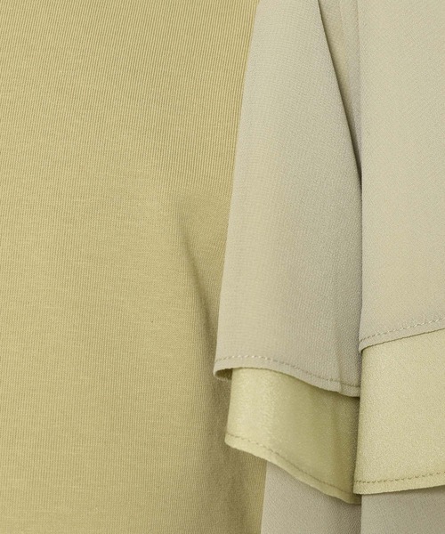 mysty woman(ミスティウーマン)の「異素材フリルスリーブプルオーバー 497238(Tシャツ/カットソー・レディース・オフホワイト/ブラック/グリーン・FREE)」の16枚目の写真