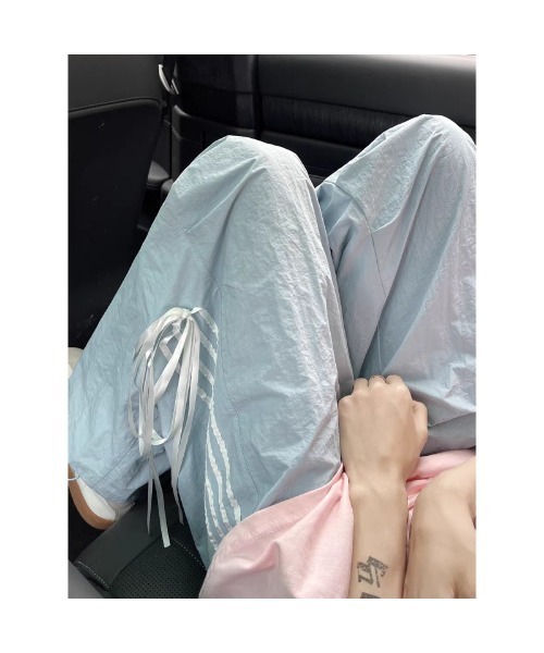 Per sist ence（パーシエンス）の「サイドリボンパステルナイロンパンツ（その他パンツ・レディース・イエロー/ピンク/ブルー・LARGE/MEDIUM）」の9枚目の写真