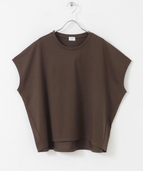 URBAN RESEARCH DOORS(アーバンリサーチドアーズ)の「『UR TECH』汗染み防止ドルマンTシャツ(Tシャツ/カットソー・レディース・チャコールグレー/オフホワイト/ライトグレー/ブラウン/ネイビー・MEDIUM)」の9枚目の写真