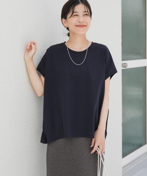 URBAN RESEARCH DOORS(アーバンリサーチドアーズ)の「『UR TECH』汗染み防止ドルマンTシャツ(Tシャツ/カットソー・レディース・チャコールグレー/オフホワイト/ライトグレー/ブラウン/ネイビー・MEDIUM)」の11枚目の写真
