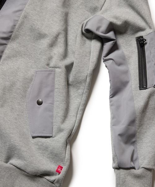 VIRGOwearworks(ヴァルゴウェアワークス)の「URBAN SHADOW ZIP HOODIE(パーカー・メンズ・グレー/ブラック・2/3/4)」の13枚目の写真