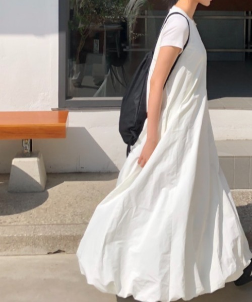 Aelina（エリナ）の「ノースリーブワンピース（ワンピース・レディース・ホワイト/ブラック・F）」の20枚目の写真