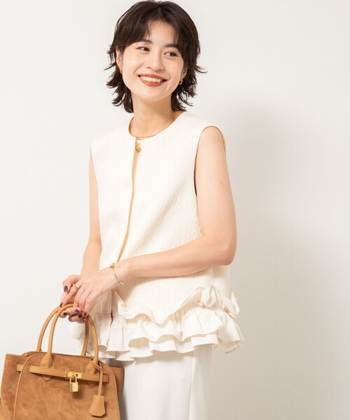 NOLLEY’S Sophi(ノーリーズソフィ)の「マトラッセ裾フリルジレ(ベスト・レディース・ブラック/オフホワイト・38)」の9枚目の写真