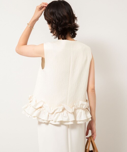 NOLLEY’S Sophi(ノーリーズソフィ)の「マトラッセ裾フリルジレ(ベスト・レディース・ブラック/オフホワイト・38)」の10枚目の写真
