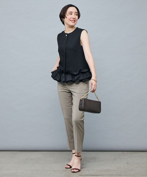 NOLLEY’S Sophi(ノーリーズソフィ)の「マトラッセ裾フリルジレ(ベスト・レディース・ブラック/オフホワイト・38)」の14枚目の写真