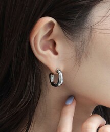 ニクヅキCカーブピアス