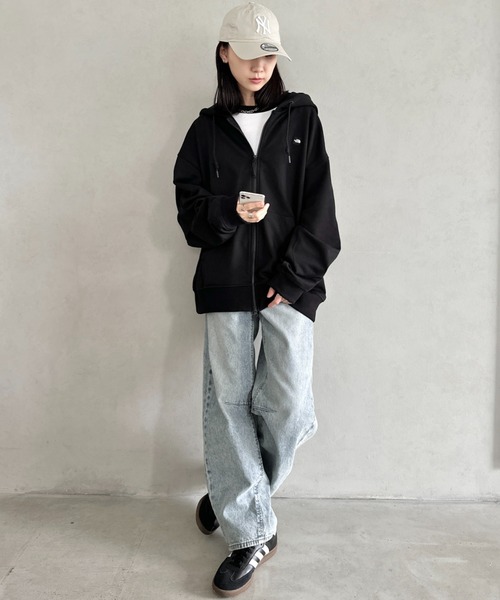 THE NORTH FACE（ザノースフェイス）の「国内未発売  THE NORTH FACE(ザ・ノースフェイス)/ESSENTIAL HOOD ZIP UP/ワンポイント ロゴ ジップパーカー フーディ タックデザイン（パーカー・レディース・ブラウン/グレー/ブラック・L/XXL/M/XL）」の15枚目の写真