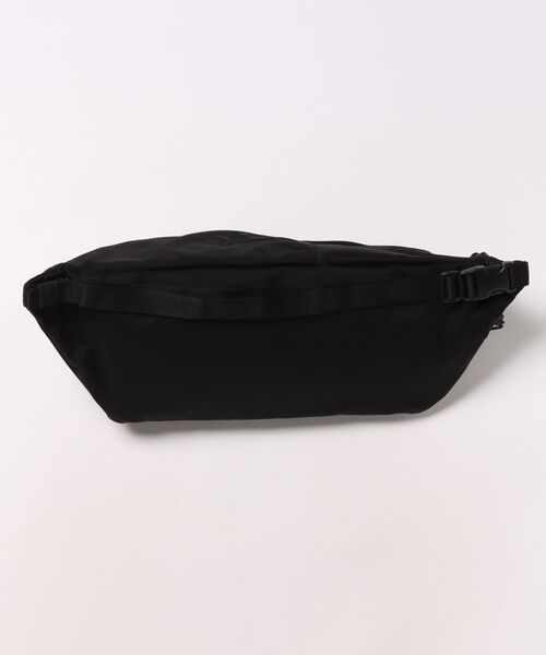 VANS(バンズ)の「DETACHED スリングバッグ(ボディバッグ/ウエストポーチ・メンズ・ブラック・ONE SIZE)」の4枚目の写真