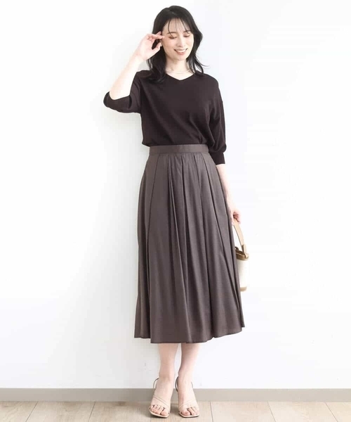 OFUON le MK(オフオンルエムケー)の「ハイゲージVネックニット/UVカット/接触冷感/洗える/WEB限定サイズあり(ニット/セーター・レディース・ライトブルー/ピンク/ブラウン/ホワイト・38/36)」の16枚目の写真