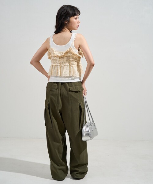 FREAK'S STORE(フリークスストア)の「ヴィンテージ風 2WAYレースビスチェ/バックリボン キャミビスチェ(キャミソール・レディース・ブラック/オフホワイト・フリ-)」の14枚目の写真