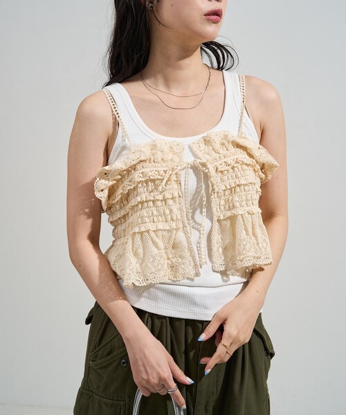 FREAK'S STORE(フリークスストア)の「ヴィンテージ風 2WAYレースビスチェ/バックリボン キャミビスチェ(キャミソール・レディース・ブラック/オフホワイト・フリ-)」の11枚目の写真