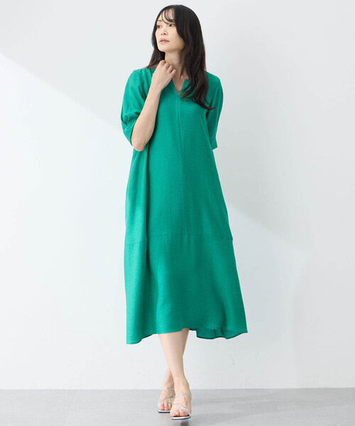 A/C DESIGN BY ALPHA CUBIC（エーシーデザインバイアルファキュービック）の「スキッパーワンピース【接触冷感】（ワンピース・レディース・ブラック/グリーン・9号/11号/13号）」の11枚目の写真