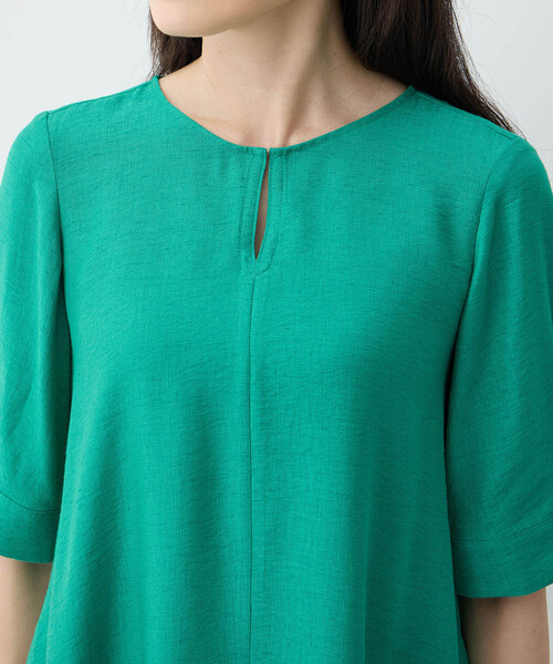 A/C DESIGN BY ALPHA CUBIC（エーシーデザインバイアルファキュービック）の「スキッパーワンピース【接触冷感】（ワンピース・レディース・ブラック/グリーン・9号/11号/13号）」の15枚目の写真