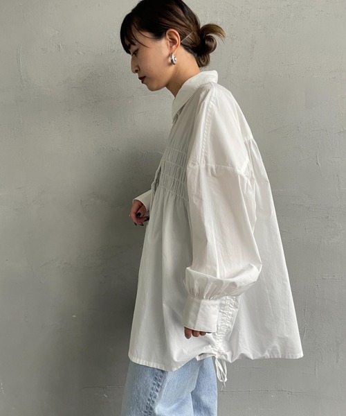 JF Ready Made（ジェイエフレディメイド）の「[Jf Ready Made/ジェイエフレディメイド] サイドリボン ギャザーシャツブラウス（シャツ/ブラウス・レディース・ホワイト/ブラック/サックスブルー/オフホワイト・F）」の16枚目の写真