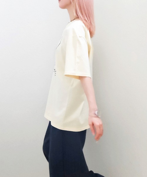CRYSTAL BALL(クリスタルボール)の「VacancesHIPPIE BIG T-shirt(Tシャツ/カットソー・レディース・Cream/ブラック/ホワイト・FREE)」の7枚目の写真