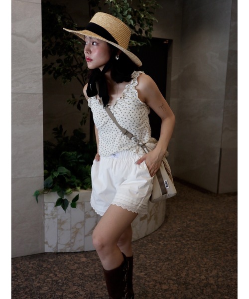 jumelle（ジュメロ）の「小花柄タンクトップ（タンクトップ・レディース・ベージュ・FREE）」の10枚目の写真