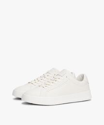 TOMMY HILFIGER（トミーヒルフィガー）の「コートベストタンブルスニーカー（スニーカー）」