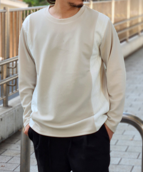 ikka(イッカ)の「フクレジャカード切り替えロンT(Tシャツ/カットソー・メンズ・ブラック/ホワイト/ライム/ネイビー/ベージュ・M/L/XL/S)」の3枚目の写真