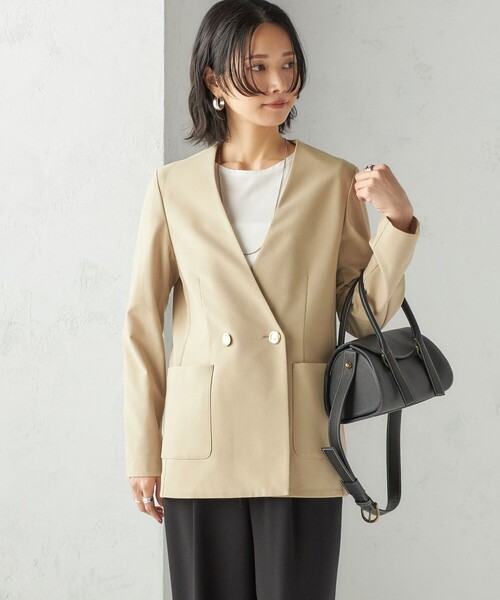 SHIPS（シップス）の「〈吸水速乾 / 防シワ加工 / 洗濯機可能〉スーティング ジャージー カラーレス ジャケット（ノーカラージャケット・レディース・ベージュ/ネイビー・36/38）」の14枚目の写真