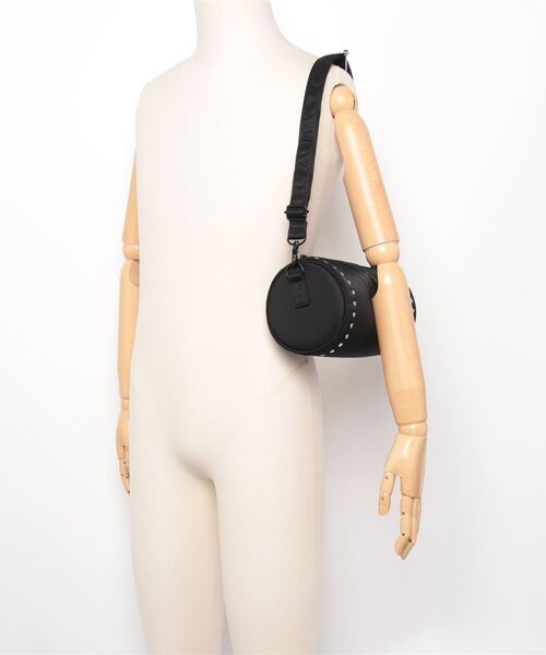 Mackintosh(マッキントッシュ)の「ROUND BAG STUDS(ハンドバッグ・レディース・ブラック・ONE SIZE)」の3枚目の写真