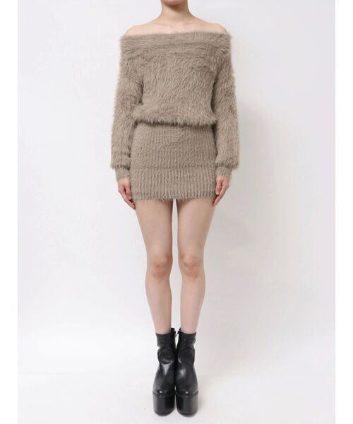 GYDA（ジェイダ）の「オフショルデザインシャギーニットワンピース（ワンピース・レディース・ベージュ/ブラック/オフホワイト・FREE）」の10枚目の写真