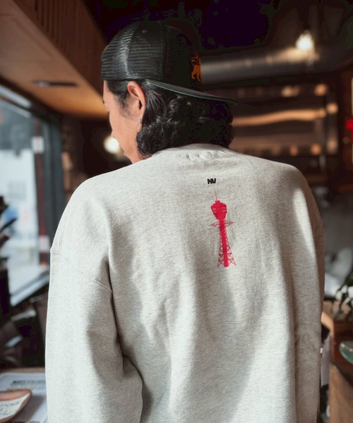 NOSTALVIA(ノスタルヴィア)の「NOSTALVIA ノスタルヴィア THE SHINSEKAI / ザ・シンセカイ 裏毛 スウェット プルオーバー(スウェット・メンズ・杢グレー/ブラック/ホワイト・SMALL/MEDIUM/LARGE/X-LARGE)」の15枚目の写真