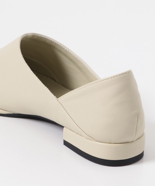 URBAN RESEARCH Sonny Label（アーバンリサーチサニーレーベル）の「スクエアフラットスリッポン（スリッポン・レディース・ブラック/アイボリー/ブラウン・SMALL/MEDIUM/LARGE）」の12枚目の写真