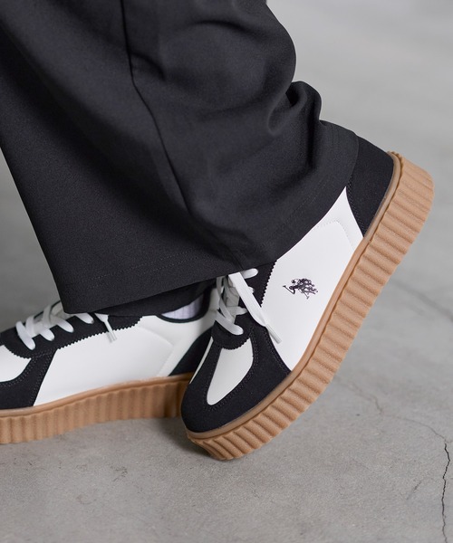 U.S. POLO ASSN.(ユーエスポロアッスン)の「U.S. POLO ASSN. 厚底切替スニーカー(スニーカー・メンズ・ホワイト/ブラック・25.5cm/25cm/27cm/26.5cm/26cm)」の1枚目の写真