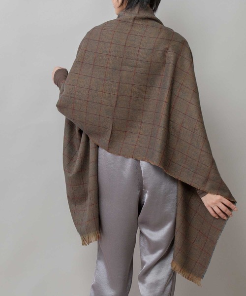 Munich（ミューニック）の「ウィンドウペンストール（ストール/ショール・レディース・カーキ/ネイビー/ベージュ・FREE）」の3枚目の写真