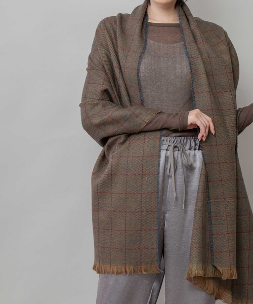 Munich（ミューニック）の「ウィンドウペンストール（ストール/ショール・レディース・カーキ/ネイビー/ベージュ・FREE）」の14枚目の写真