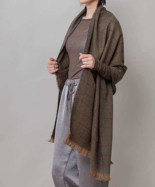 Munich（ミューニック）の「ウィンドウペンストール（ストール/ショール・レディース・カーキ/ネイビー/ベージュ・FREE）」の15枚目の写真