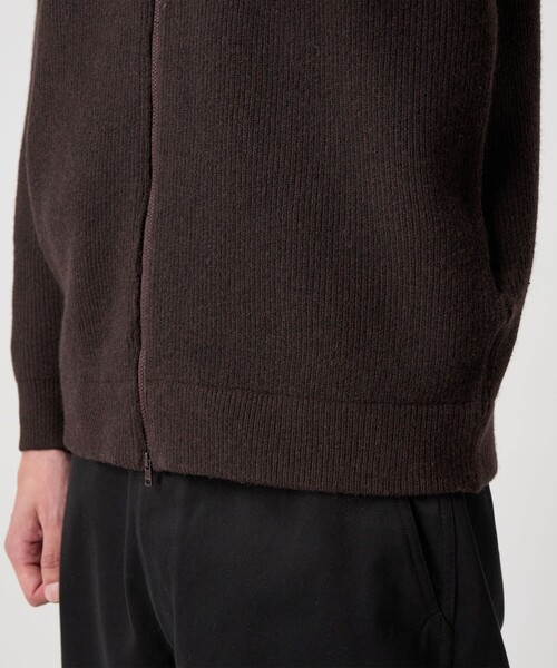 Steven Alan(スティーブンアラン)の「<Steven Alan> エアーハミルトン ドライバーズ ニット(カーディガン/ボレロ・メンズ・ダークブラウン/ブラック・XL/L/M/S)」の10枚目の写真