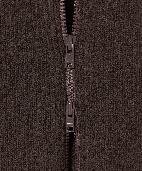 Steven Alan(スティーブンアラン)の「<Steven Alan> エアーハミルトン ドライバーズ ニット(カーディガン/ボレロ・メンズ・ダークブラウン/ブラック・XL/L/M/S)」の21枚目の写真