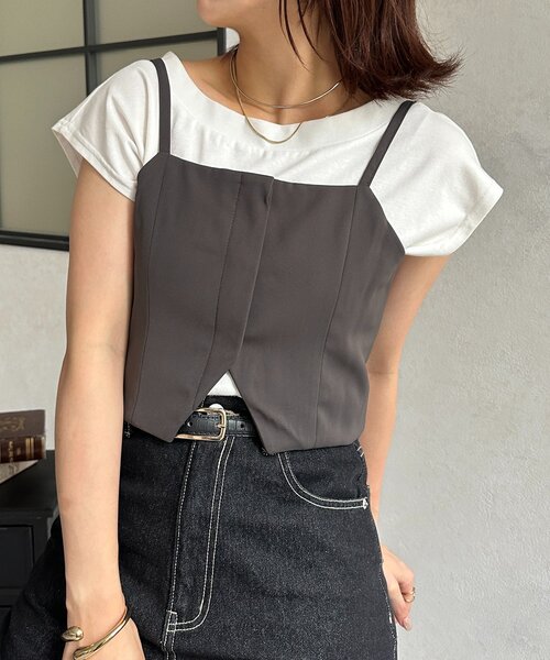 Thevon(ゼボン)の「裾スリットショートビスチェ(シャツ/ブラウス・レディース・アイボリー/ブラック/チャコールグレー・FREE)」の22枚目の写真