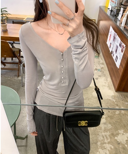 semuse(セミューズ)の「ヘンリーネックロンT(Tシャツ/カットソー・レディース・ブラック/カーキ/ホワイト/ライトグレー・S/M/L)」の14枚目の写真