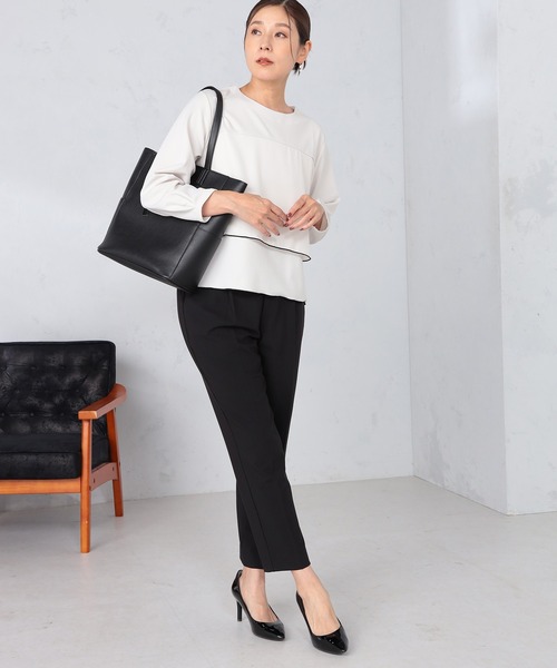 GALLORIA（ギャローリア）の「【キレメクパンツ】ストレッチ　タックテーパードパンツ（その他パンツ・レディース・ブラック/グレー/キャメル・S/M/L/LL）」の5枚目の写真