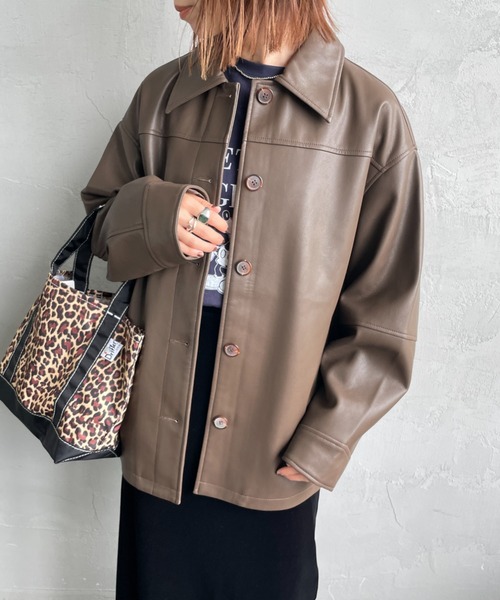 JEANS FACTORY Clothes（ジーンズファクトリークローズ）の「[Jeans Factory Clothes/ジーンズファクトリークローズ] スリーブデザイン オーバーサイズ フェイクレザー ジャケット（ライダースジャケット・レディース・ブラック/ブラウン・F）」の20枚目の写真