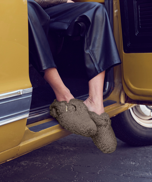 Spick & Span（スピックアンドスパン）の「BIRKENSTOCK/ビルケンシュトック BOSTON BIG BUCKLE TEDDY（その他シューズ・レディース・ブラウン・37/38/39）」の8枚目の写真