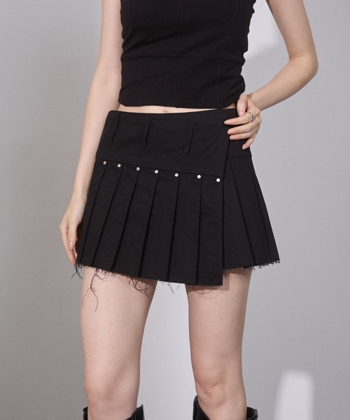 ENVYM(アンビー)の「プリーツラップミニスカート(スカート・レディース・ブラック/レオパード・SMALL/MEDIUM)」の14枚目の写真