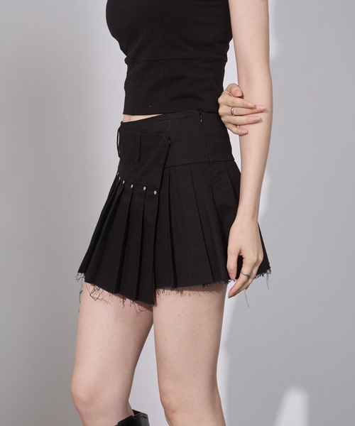 ENVYM(アンビー)の「プリーツラップミニスカート(スカート・レディース・ブラック/レオパード・SMALL/MEDIUM)」の15枚目の写真